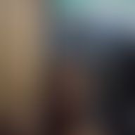 Lauren, 33