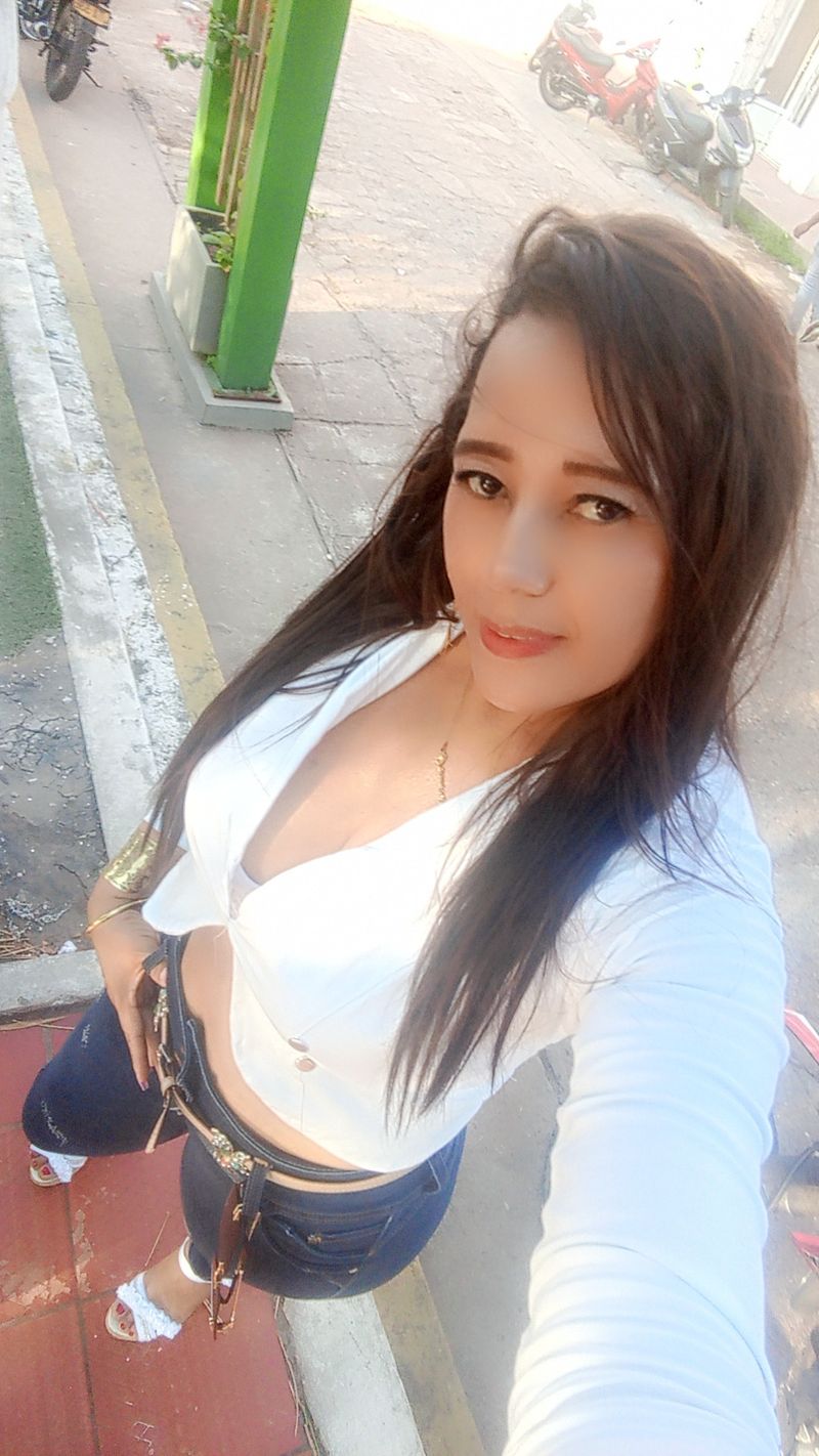 Maribel, 45