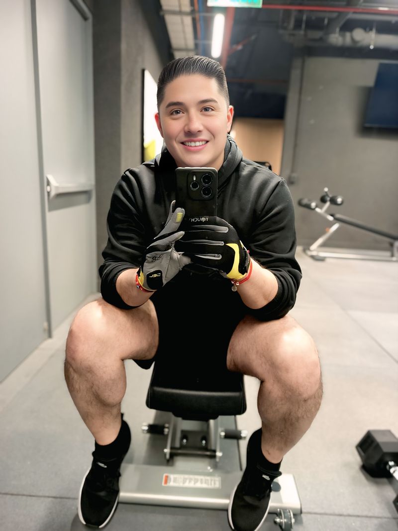 Juan Pablo, 40