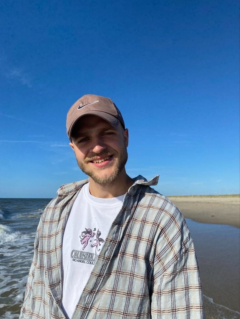 Michał, 25