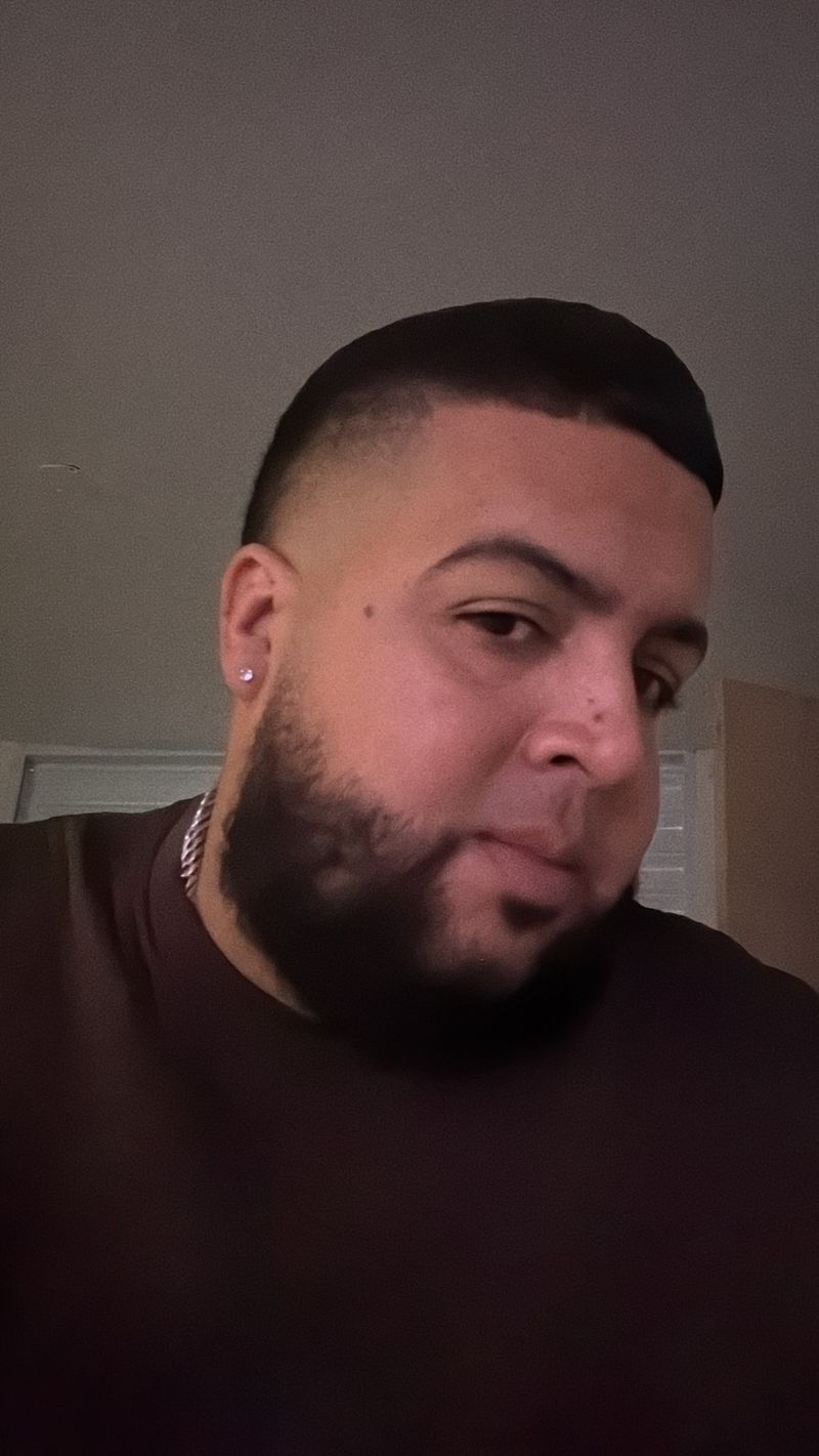 Alex, 40
