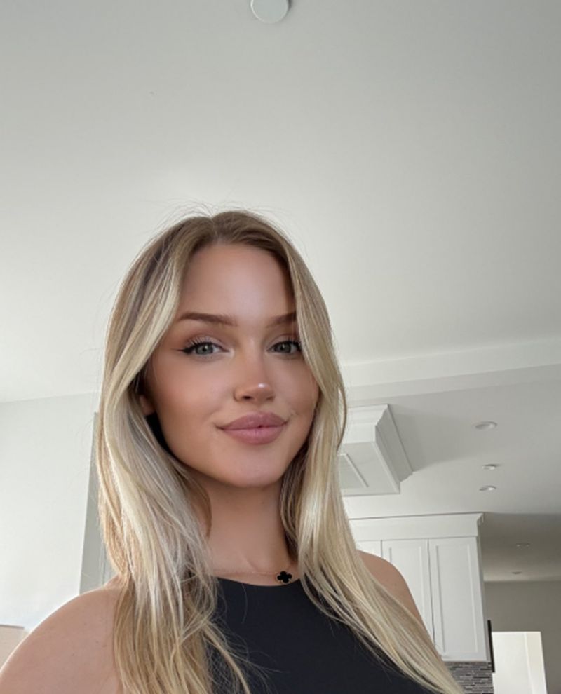 Lolaa, 34