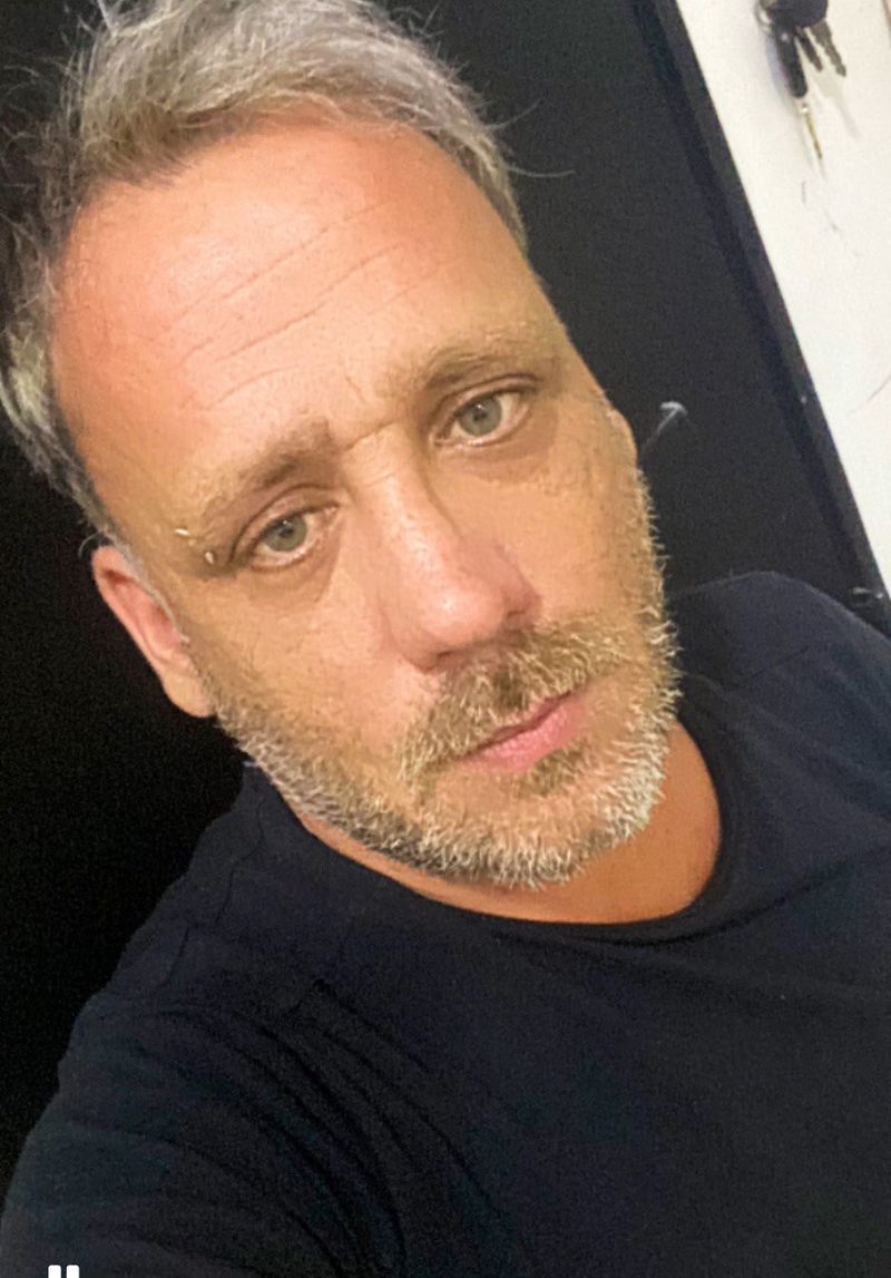 Matias, 42
