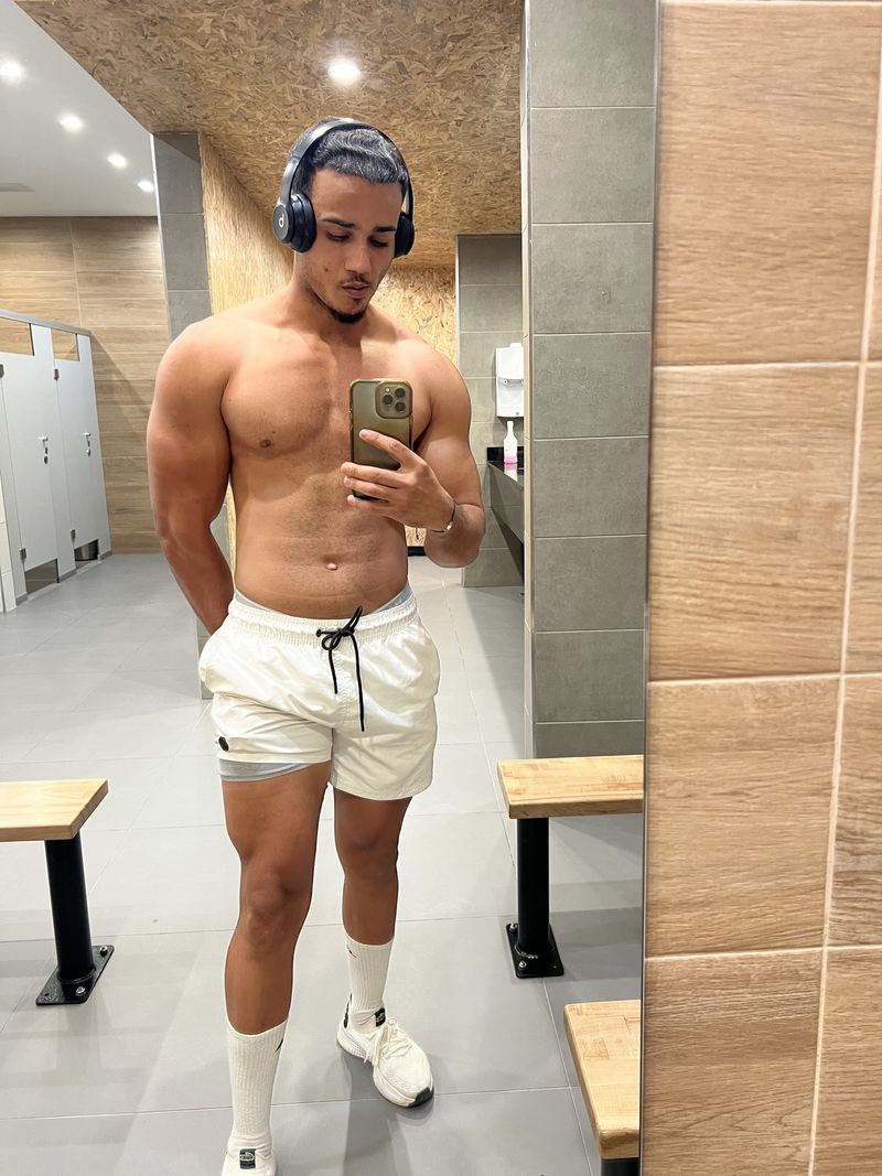 Jowell, 32