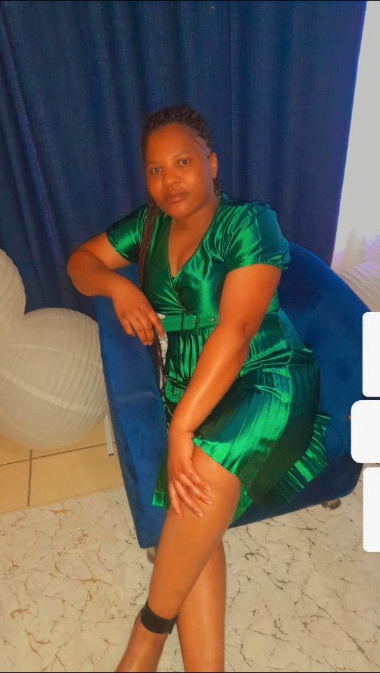 Pretty, 33