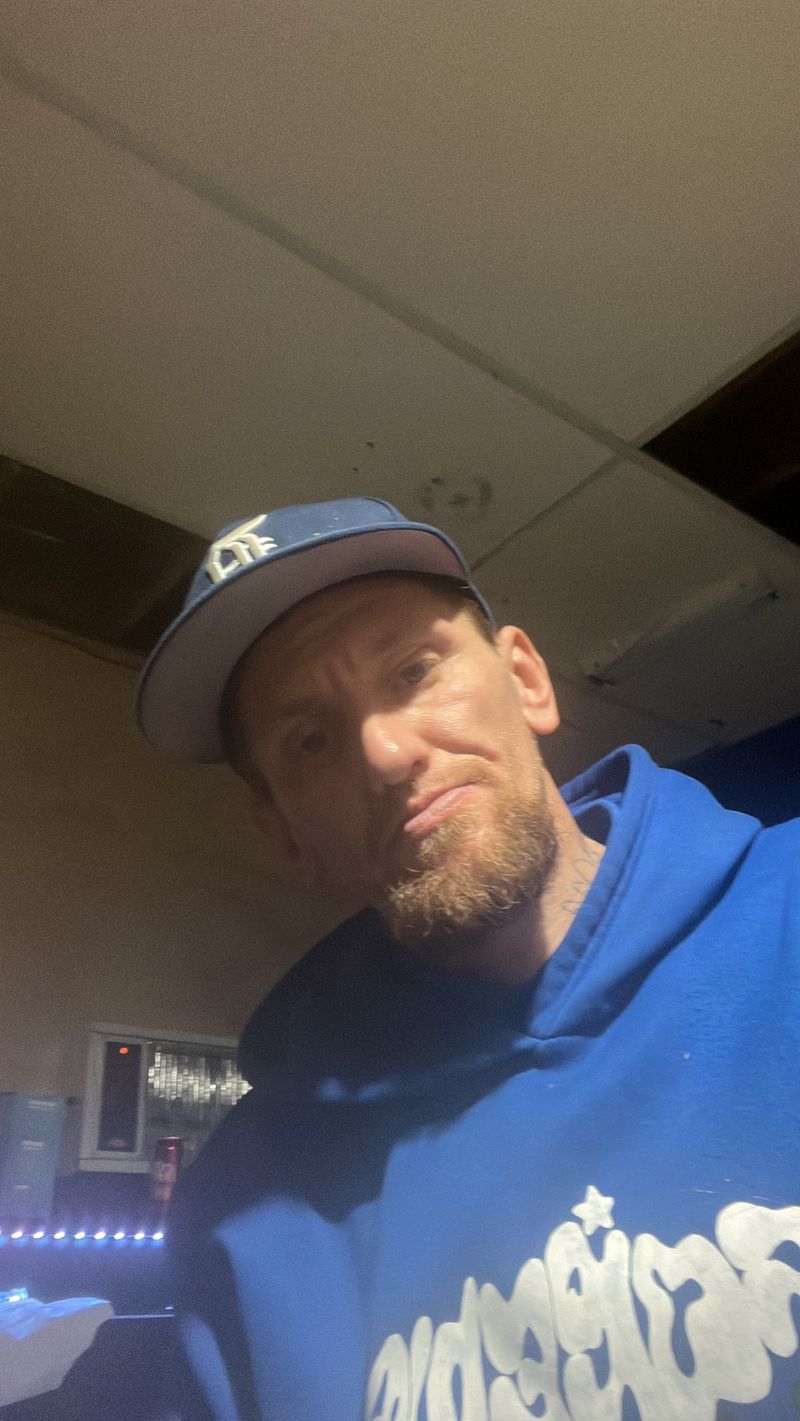 Daniel, 41