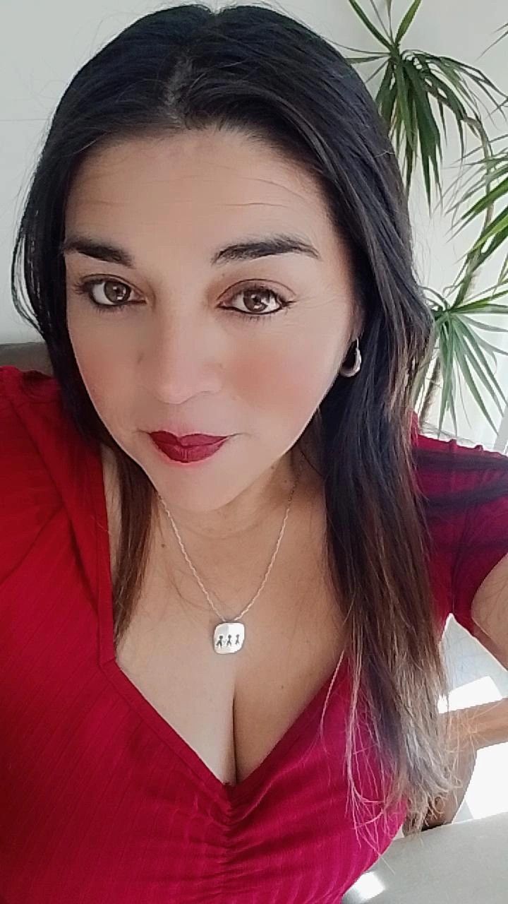 Kary, 37