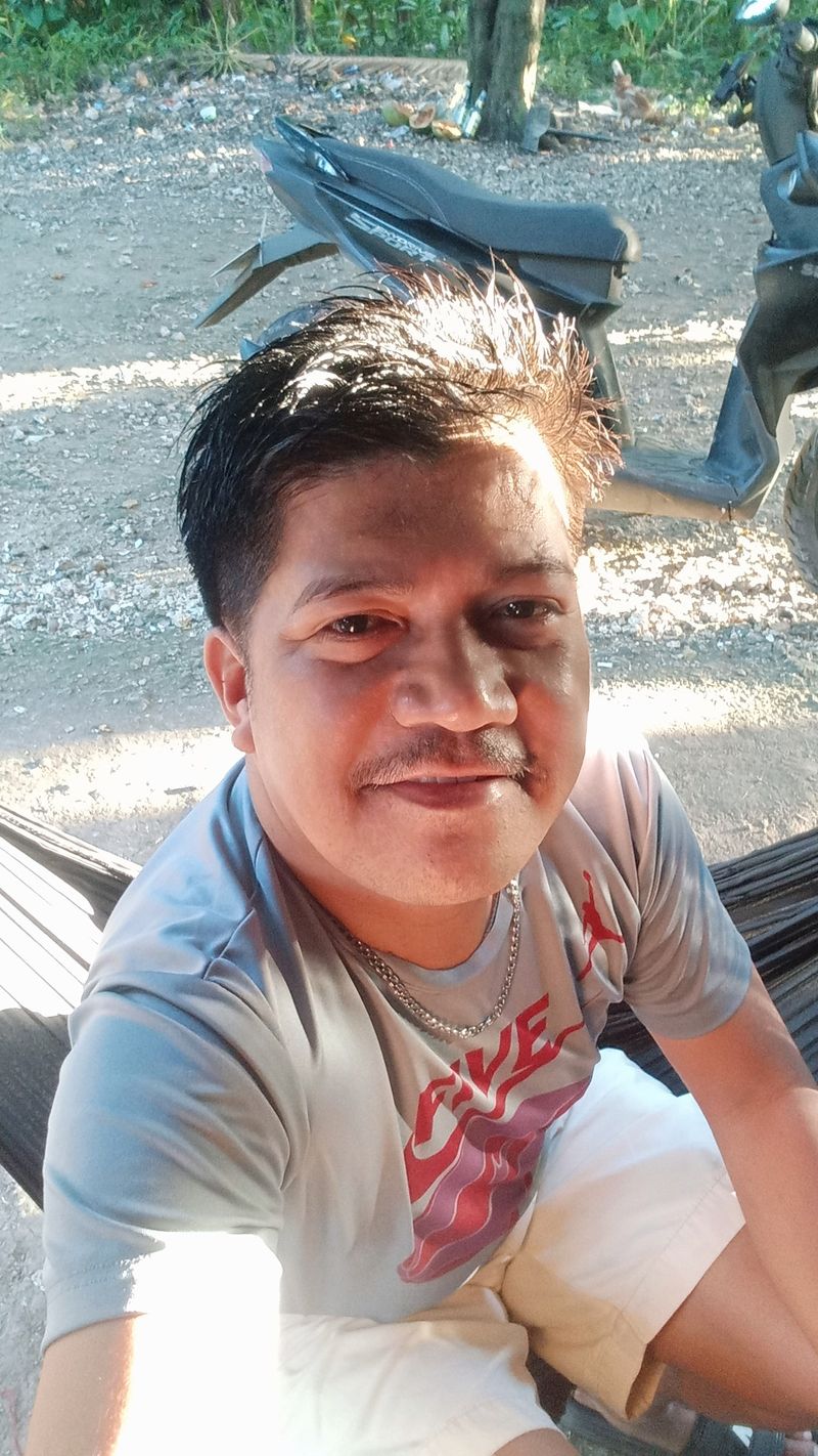 Edilberto, 41