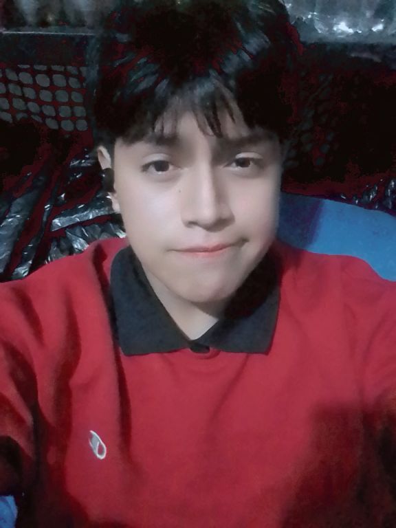Sebastián, 18