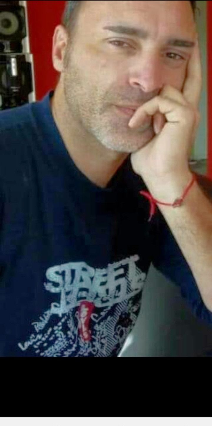 Javier, 45