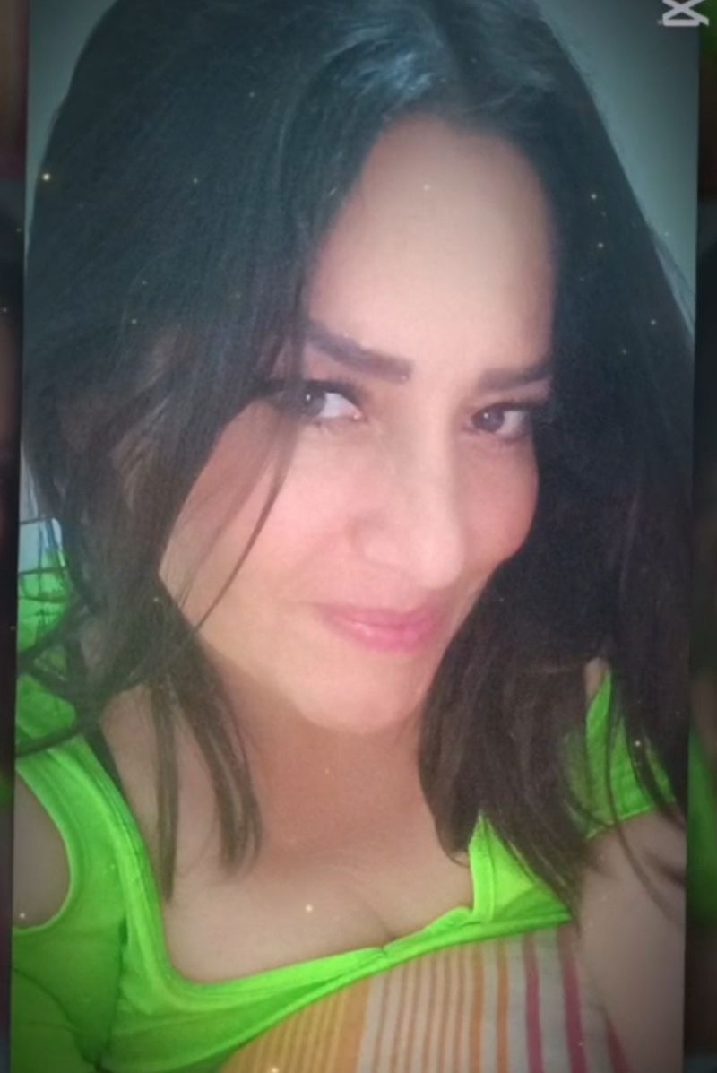 Maribel, 50