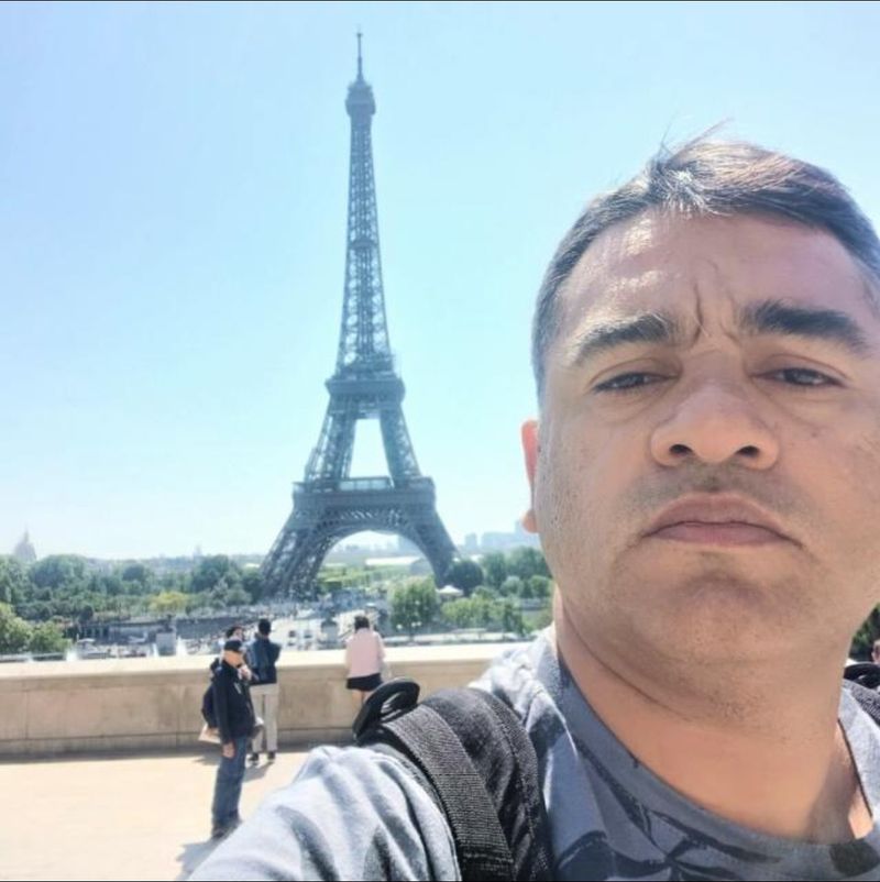 Roger, 46