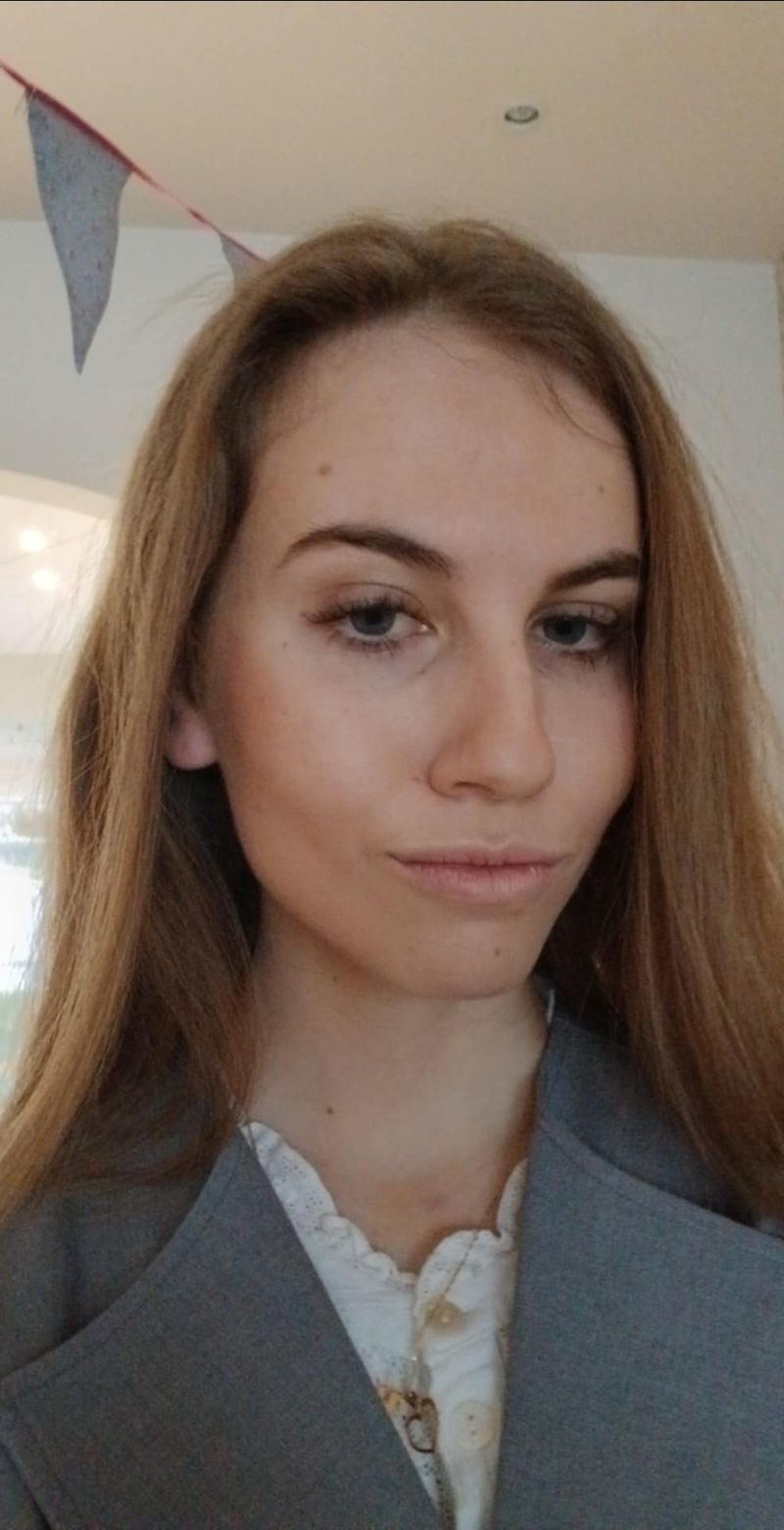 Hanne, 21