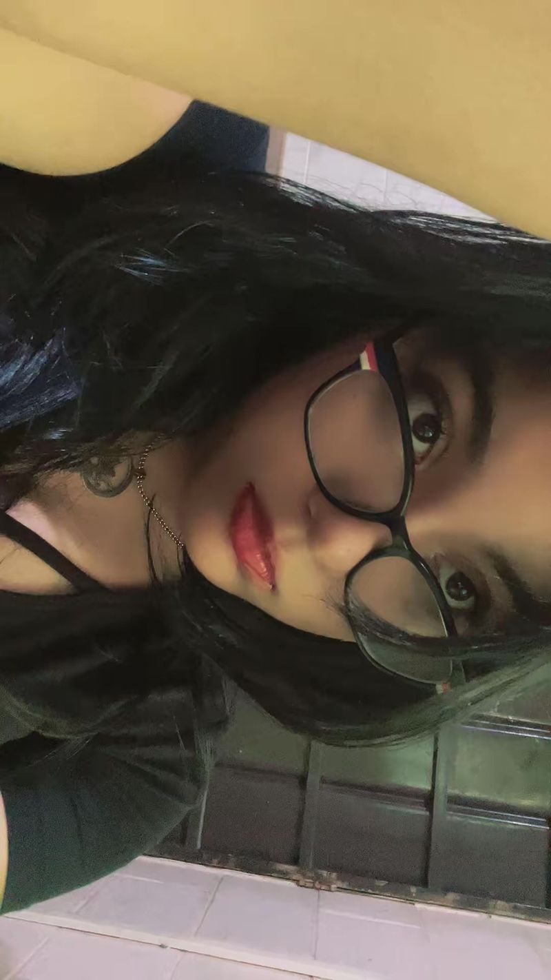 Allison, 18