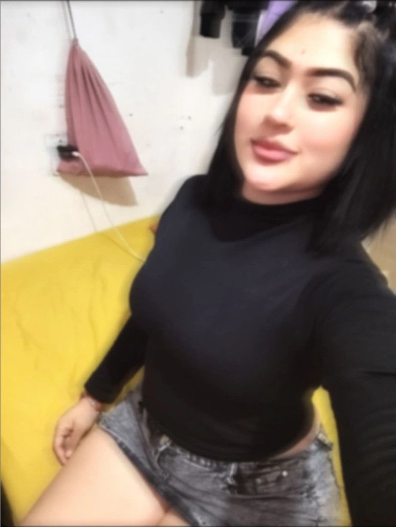 Gabriela, 18