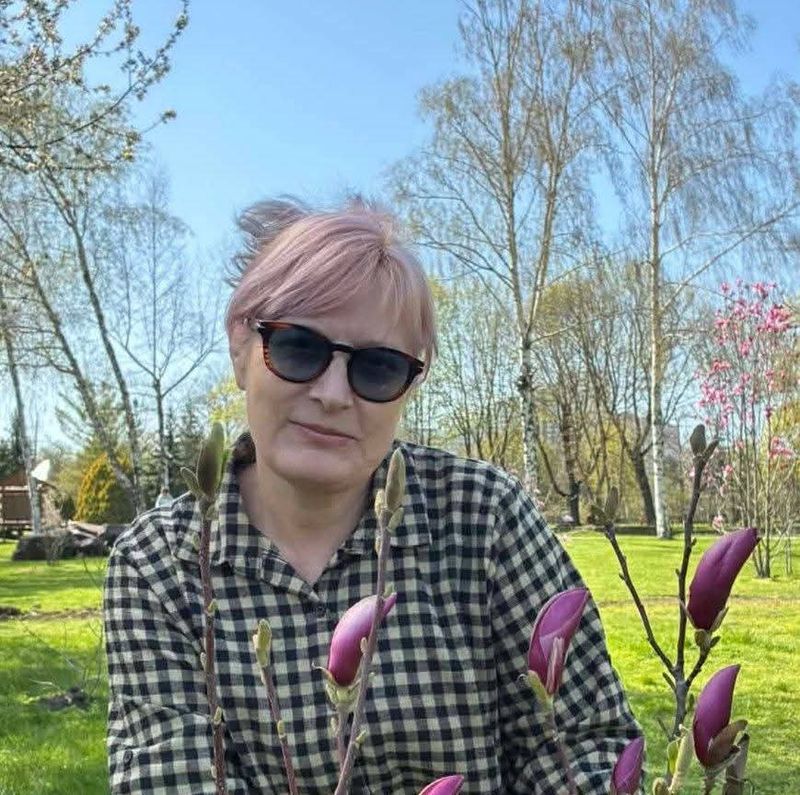 Aurelia, 54