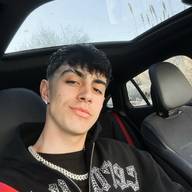 Daniel, 19