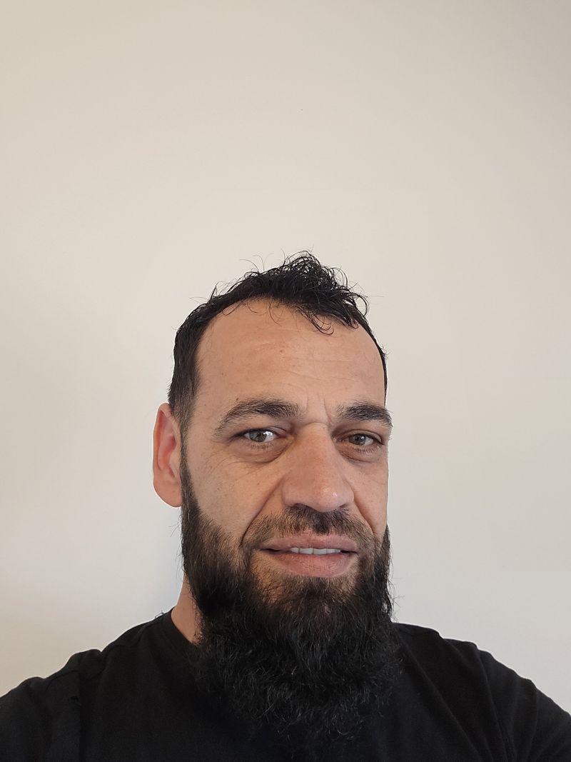 Ioan, 41
