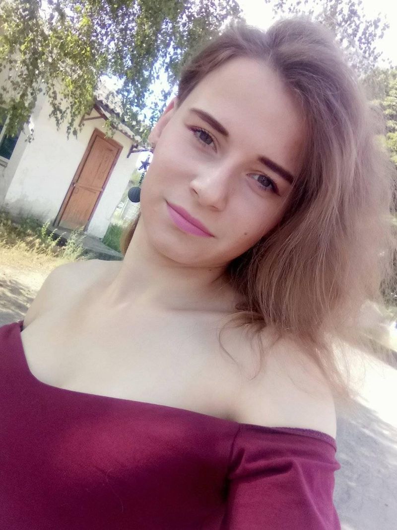Лідія, 25