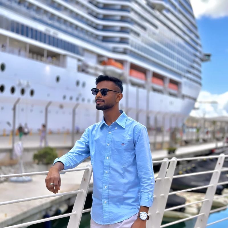 Manoj, 23