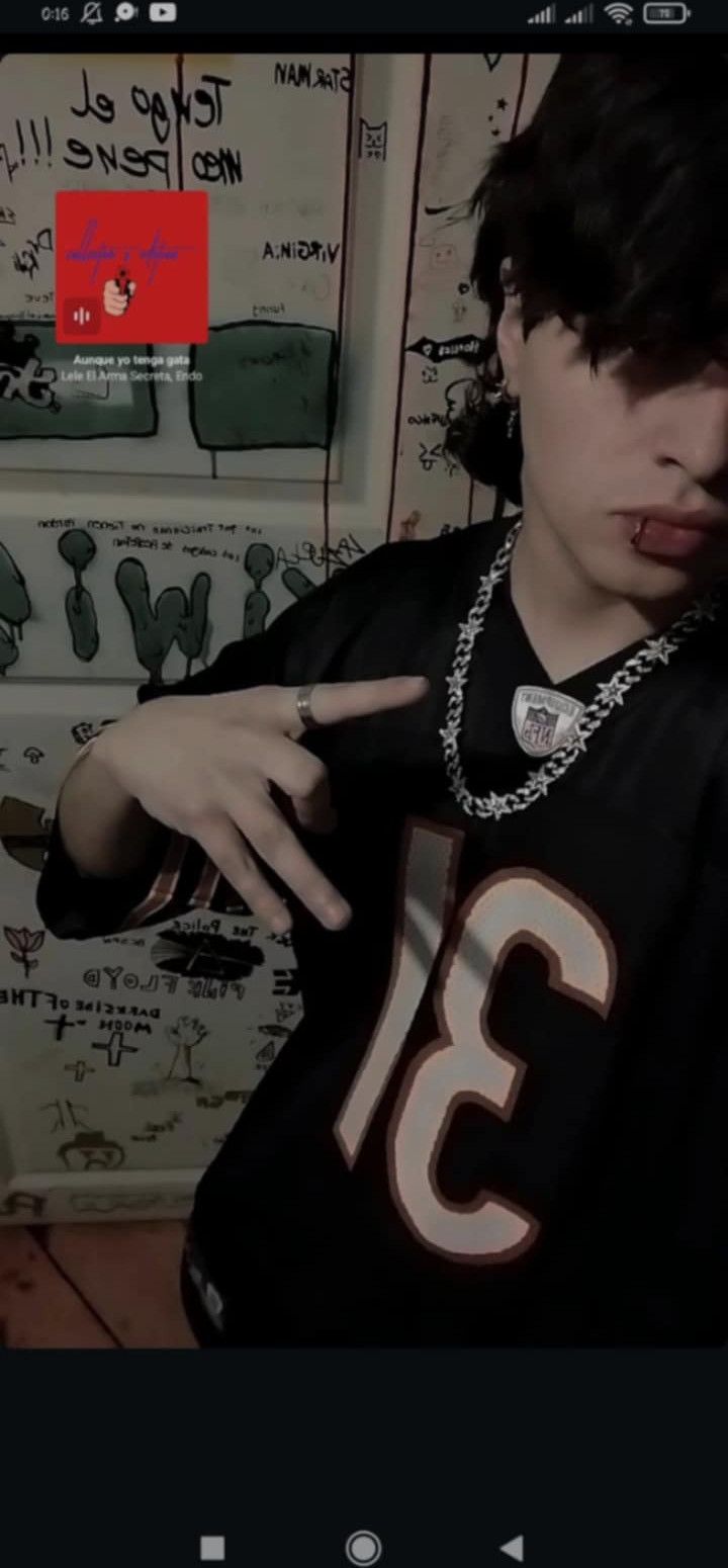 Ignacio, 20