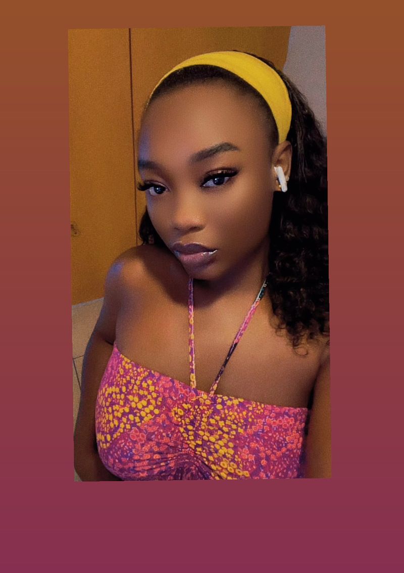 Grace, 22