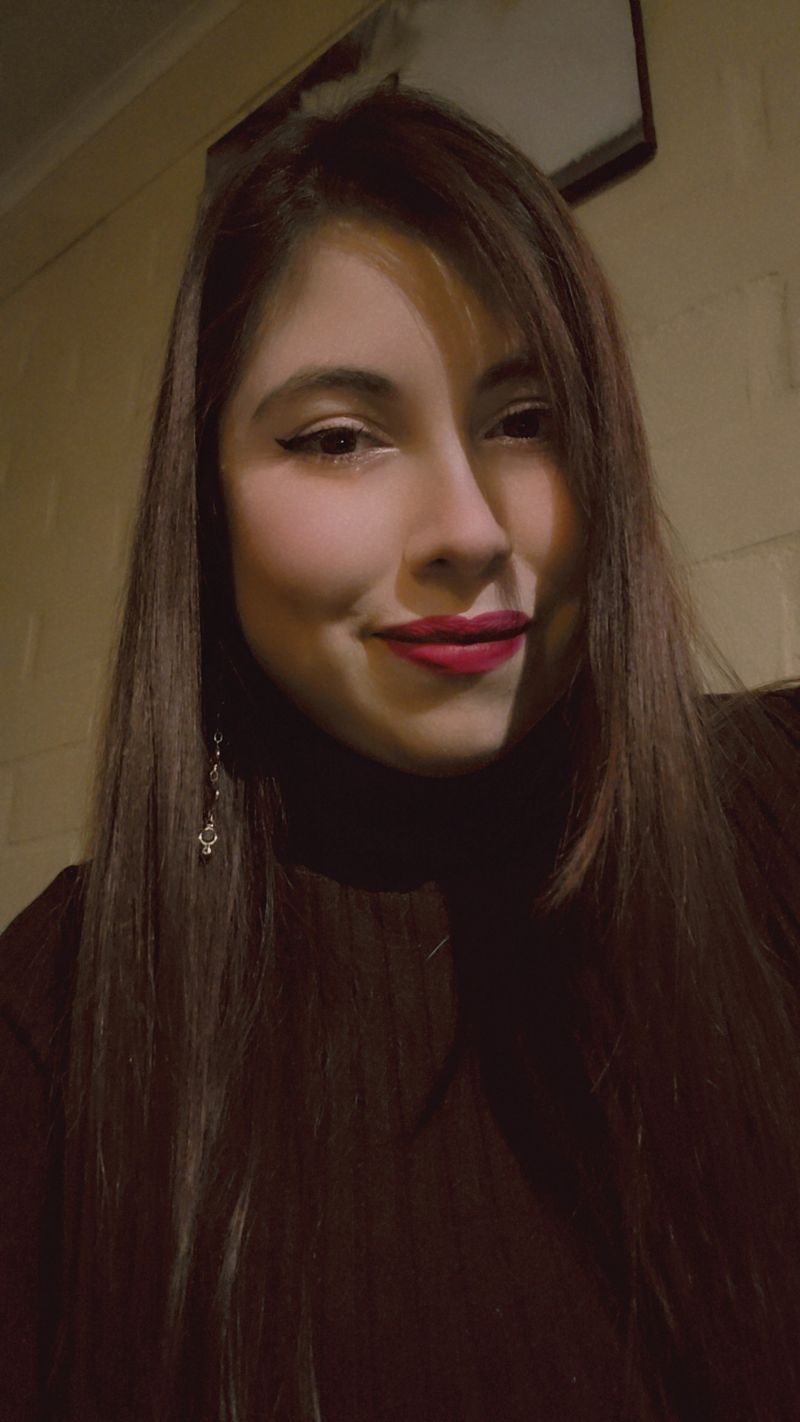 Mel, 30