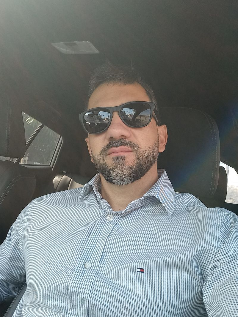 Henrique, 42