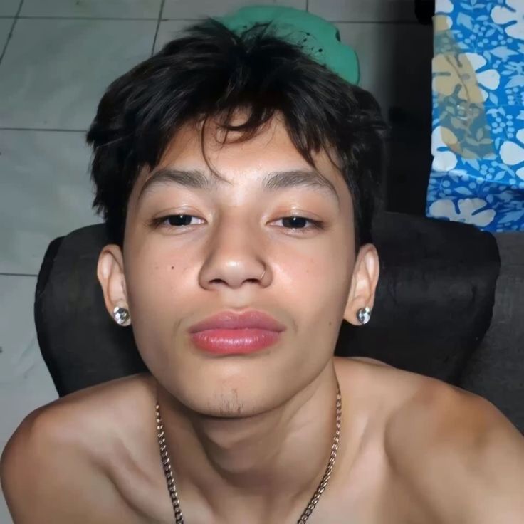 Erick, 20