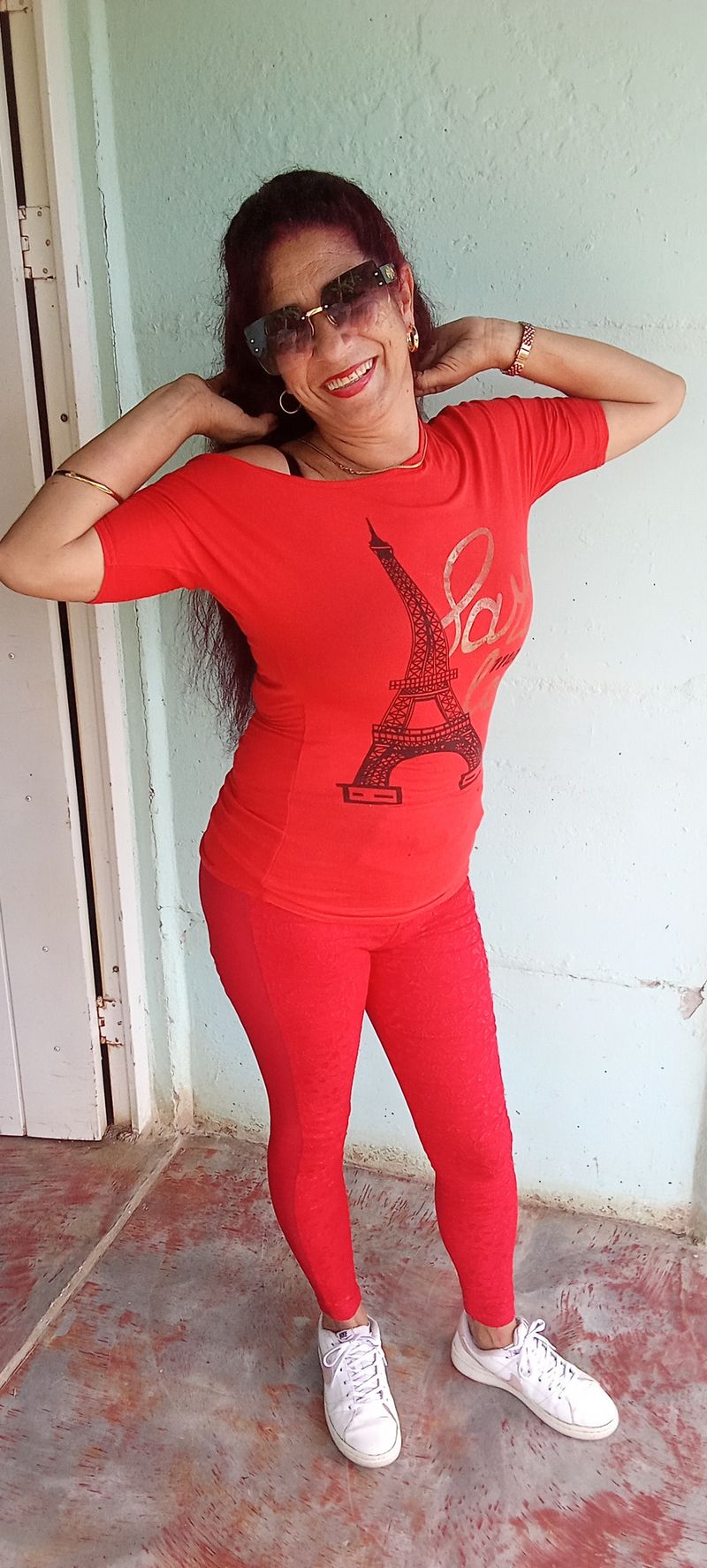 Maite Cisneros Barrios, 53