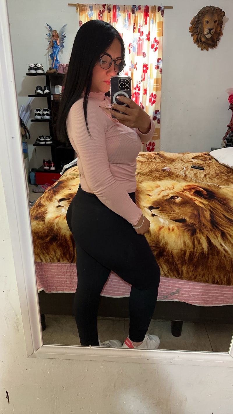 Mayte, 40