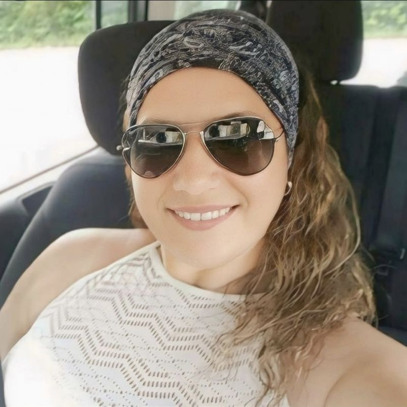 Aly, 50