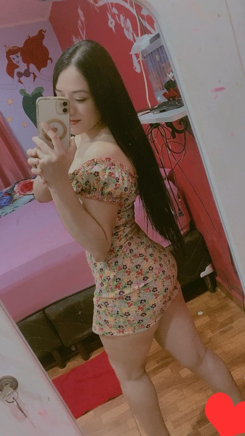 Carla Olvera, 28