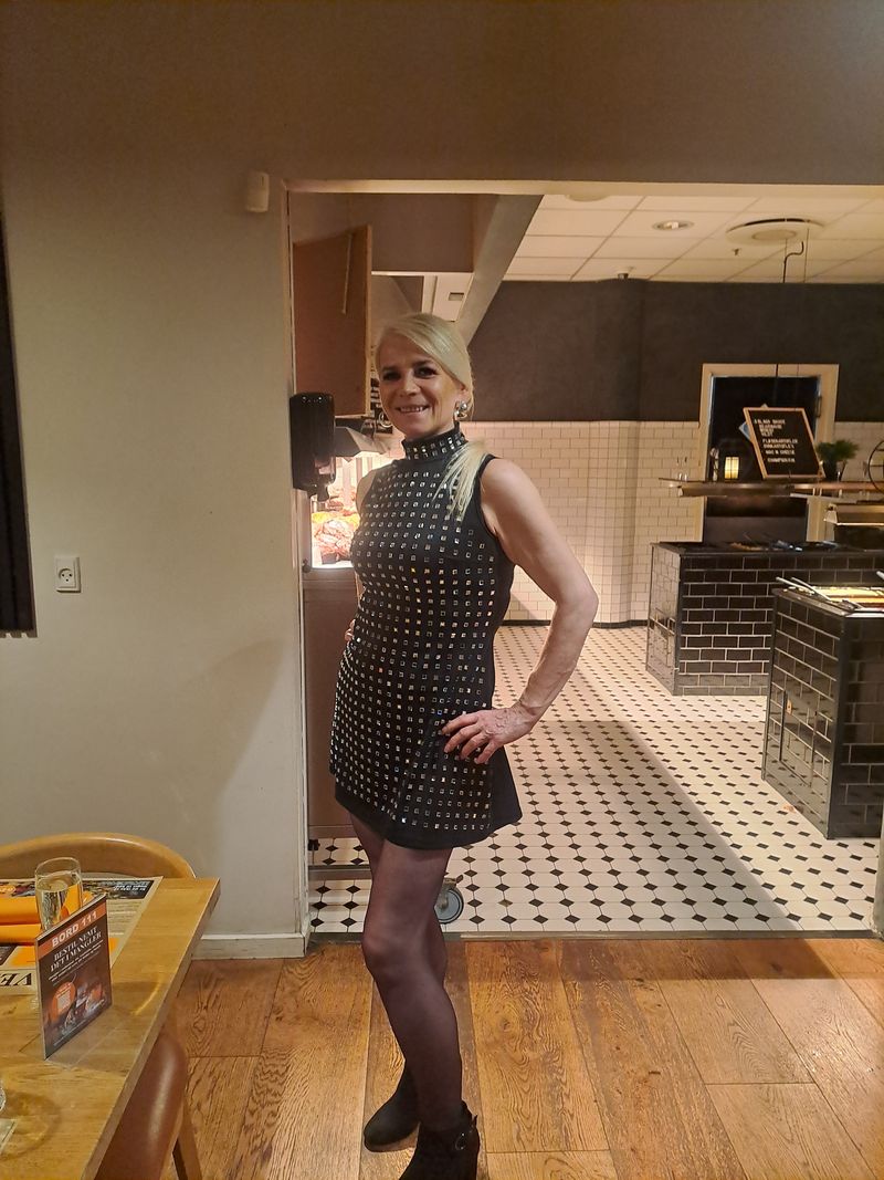 Arleta, 52