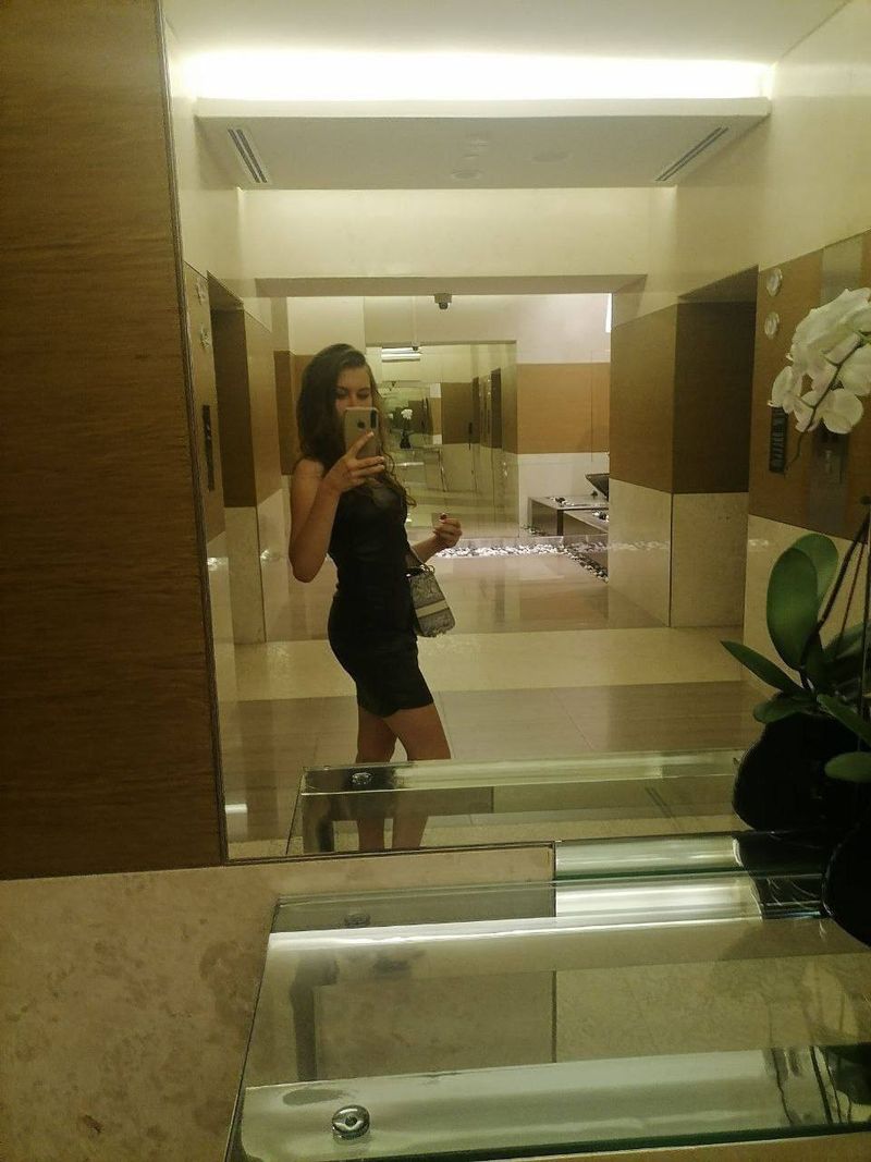 Полина, 24