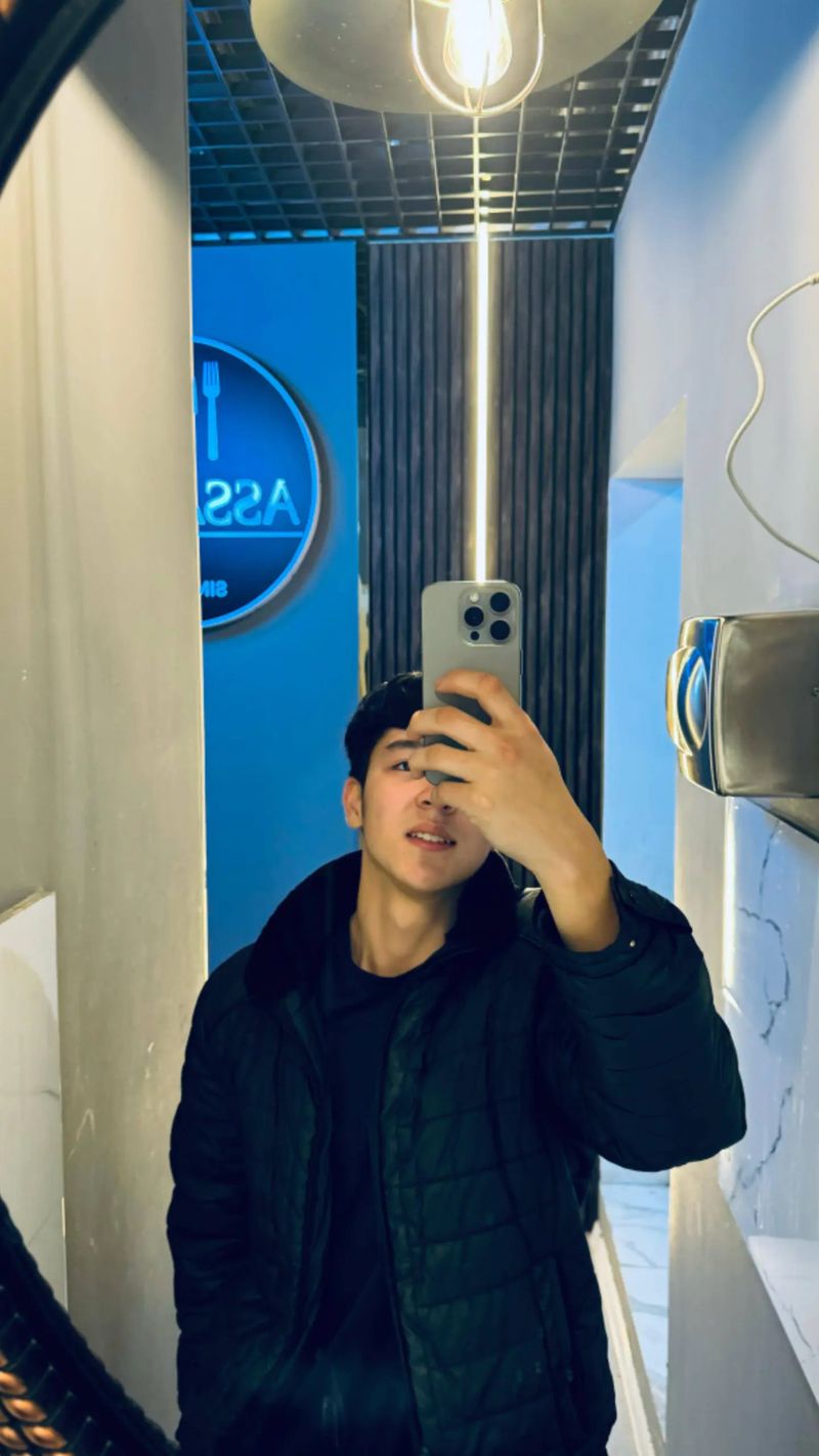 Диас, 19