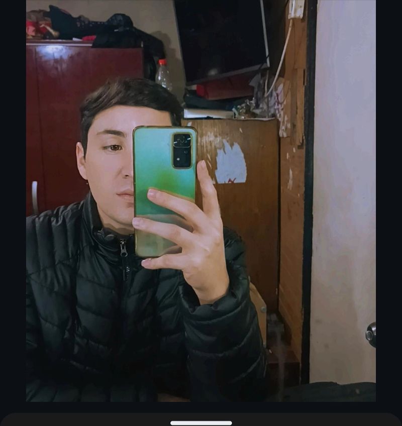 Santi, 29
