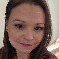 Pascale, 42