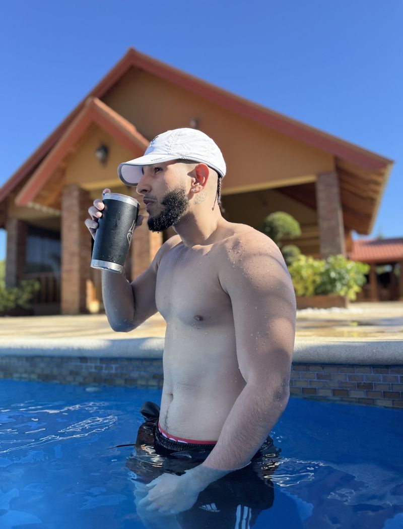 David, 23