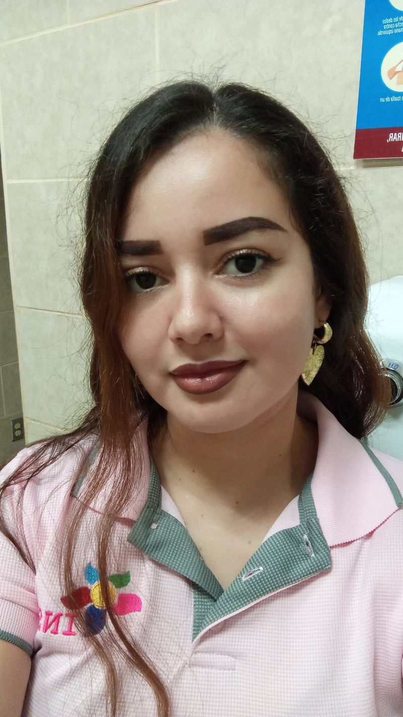 Linda Castro, 31