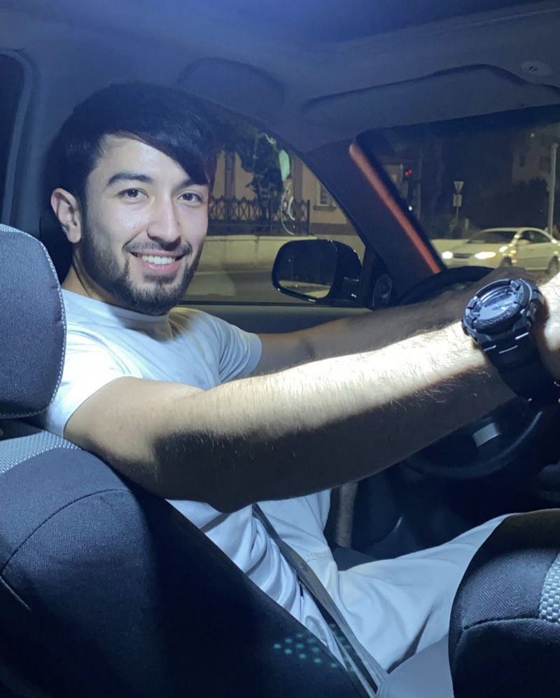 Jovohir, 28