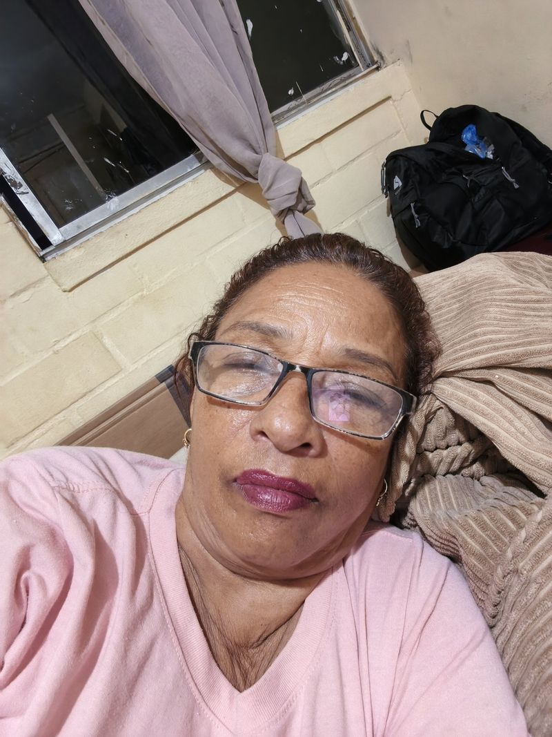 Yessi Morales, 60