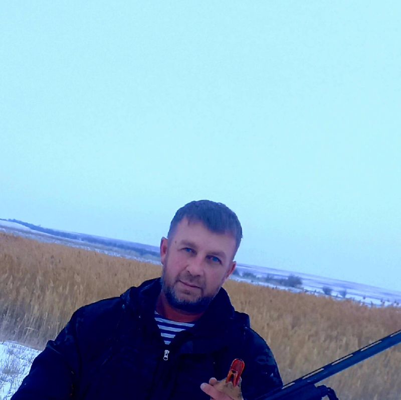 Andrei, 40