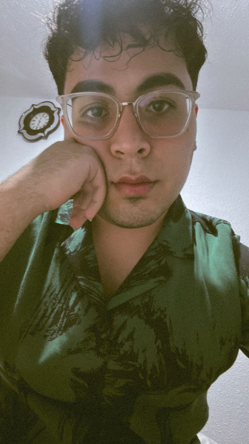 Sam, 26
