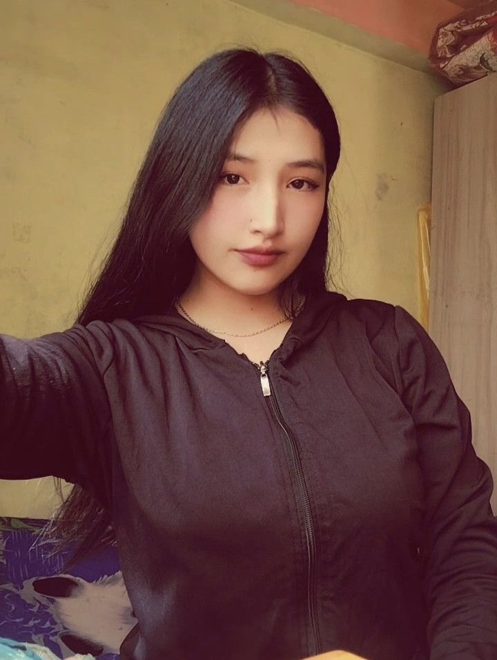 Jhule, 21