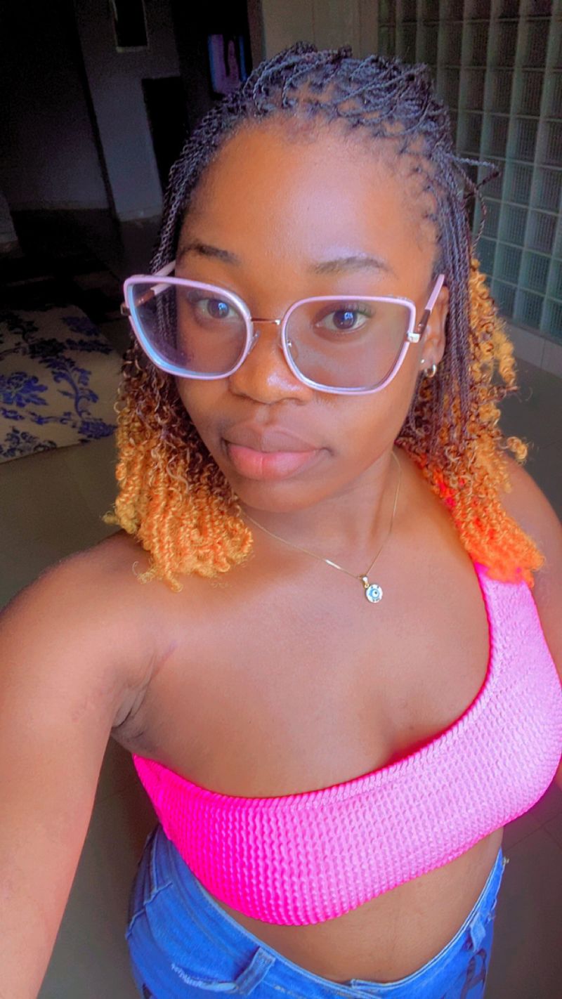 Nair Contreira, 24