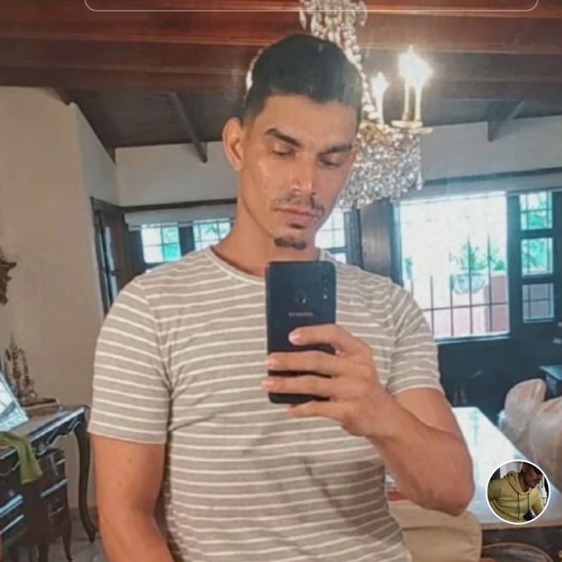 Alexe, 26