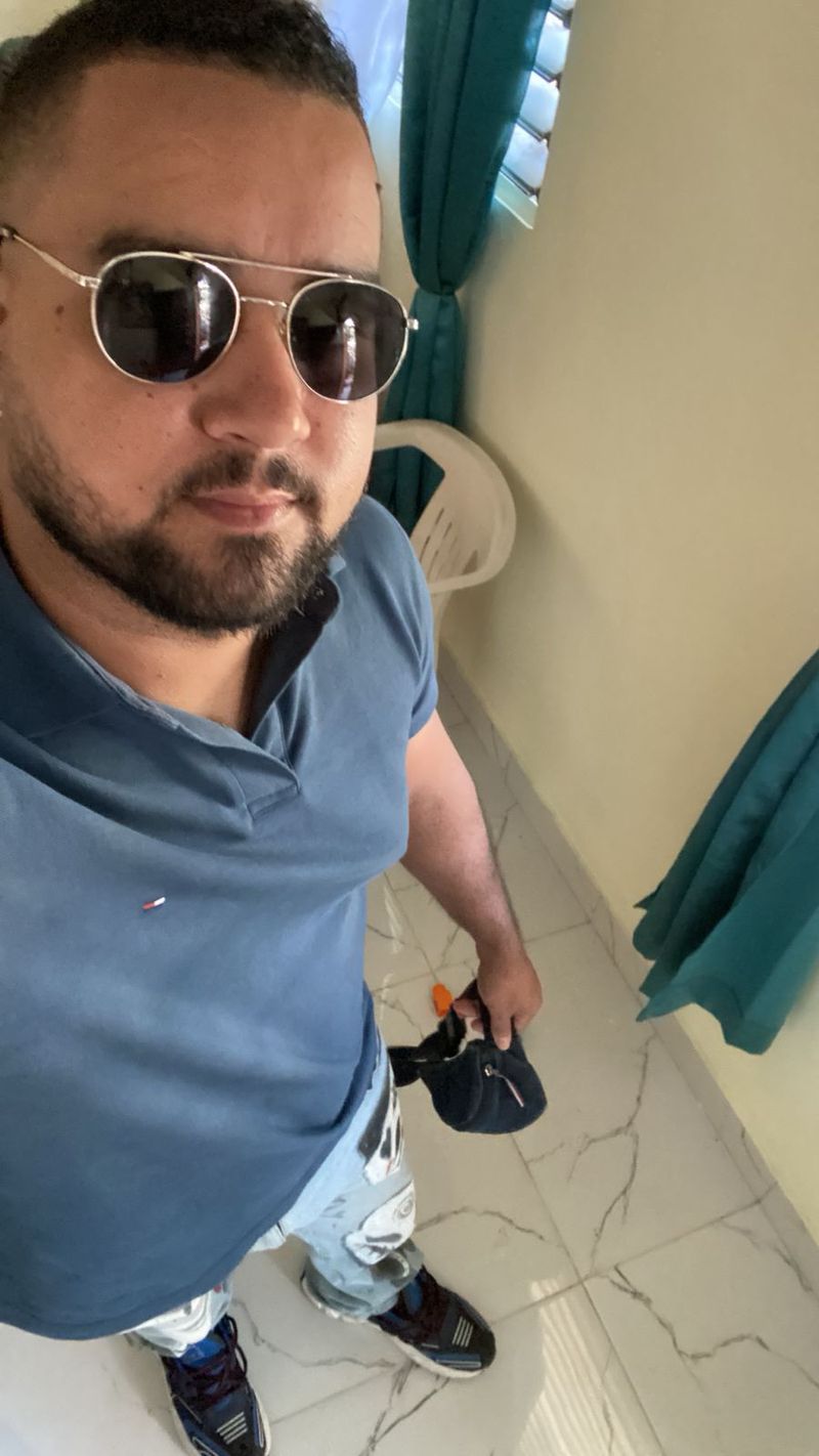 Luis Tejeda, 40