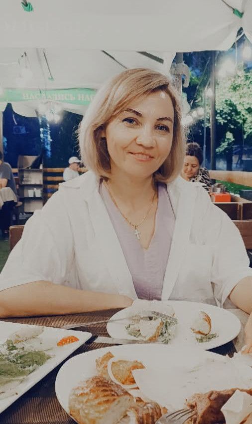 Юлия, 45
