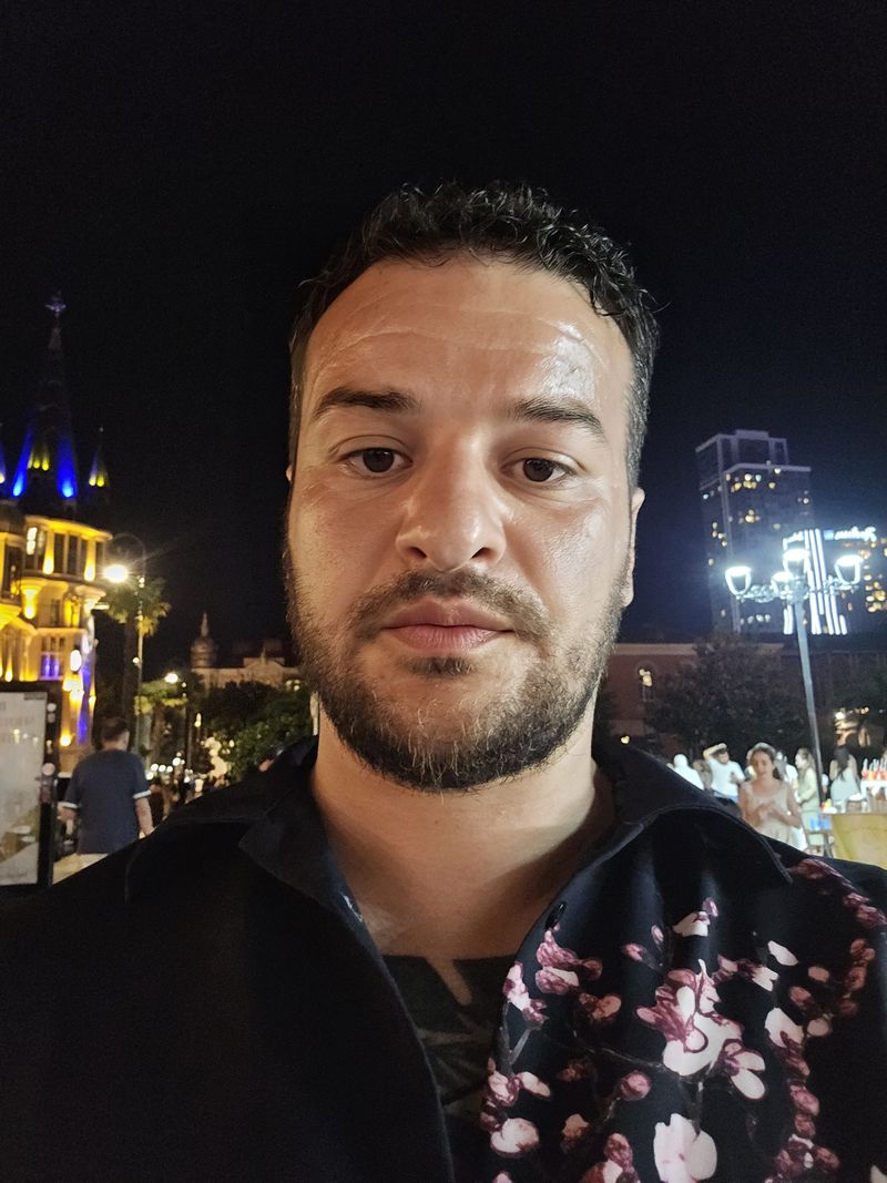 Irakli, 35